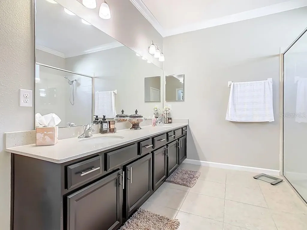 200 Trinity Ridge Circle Davenport FL 33897