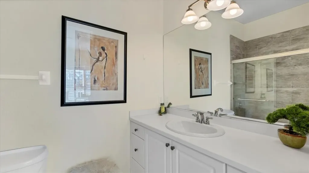 5421 46th Court W Bradenton FL 34210