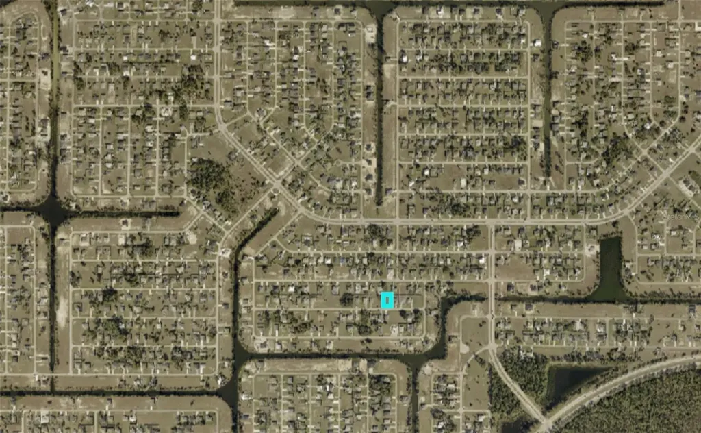 1439 NE 33rd Terrace Cape Coral FL 33909