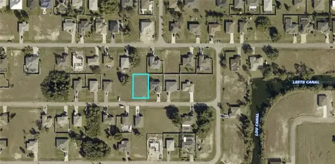 1439 NE 33rd Terrace Cape Coral FL 33909