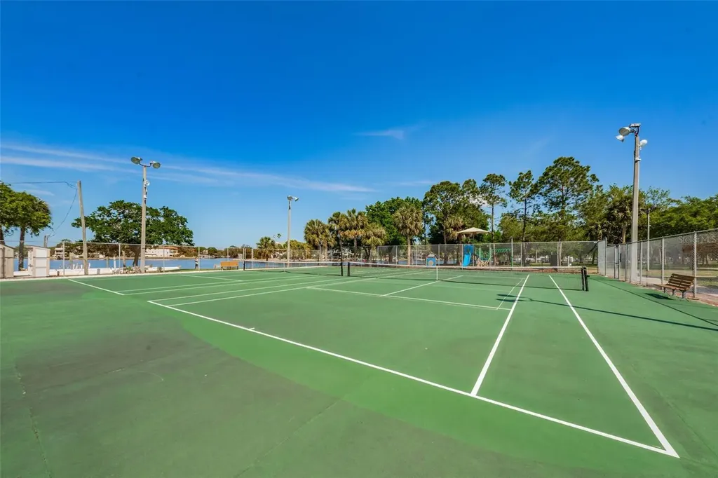 78 Rachel Drive Tarpon Springs FL 34689