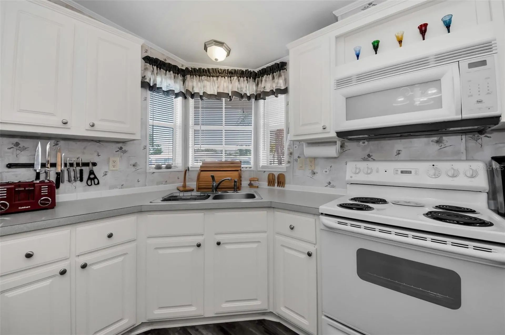 78 Rachel Drive Tarpon Springs FL 34689