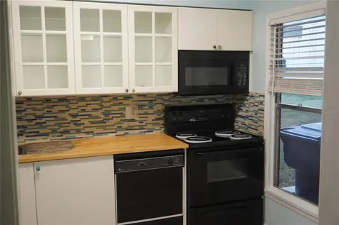 8 El Recodo Lakeland FL 33813