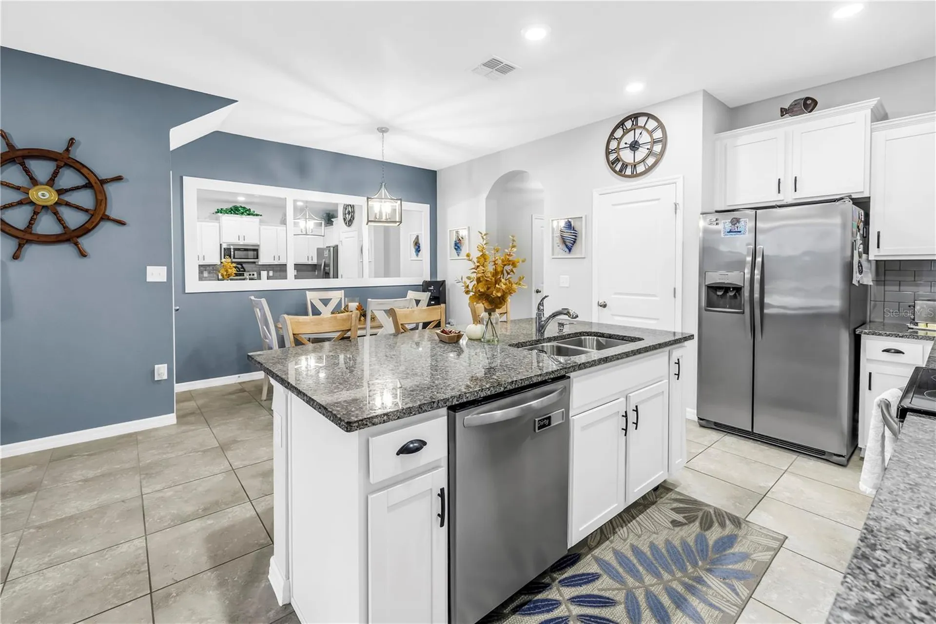 8637 Daydream Street Sarasota FL 34238