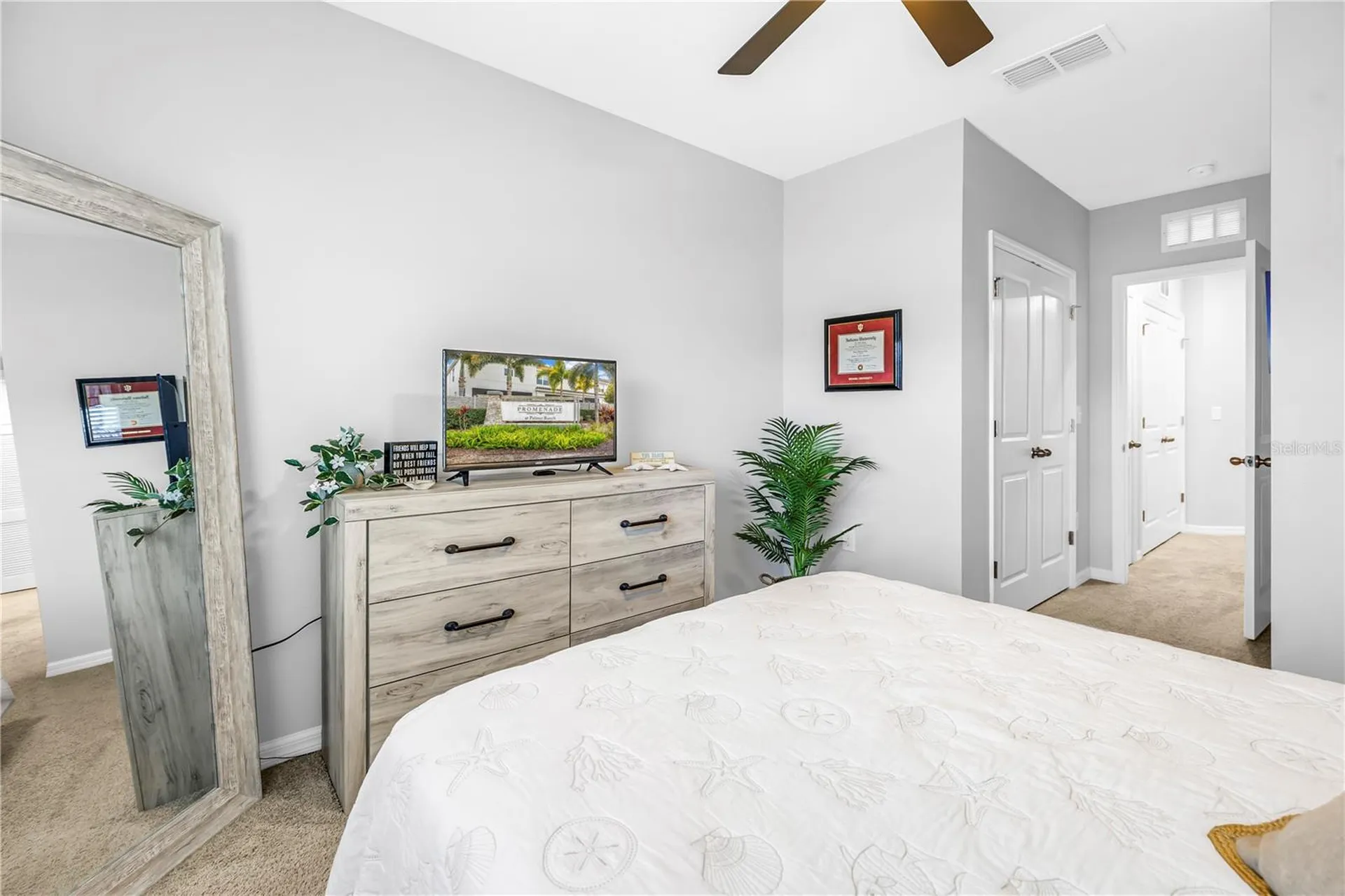 8637 Daydream Street Sarasota FL 34238