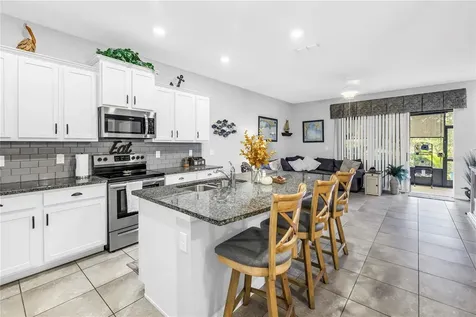 8637 Daydream Street Sarasota FL 34238