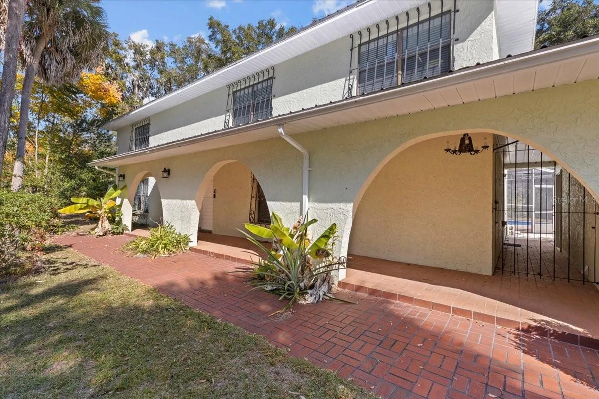 155 S Court Street Bronson FL 32621