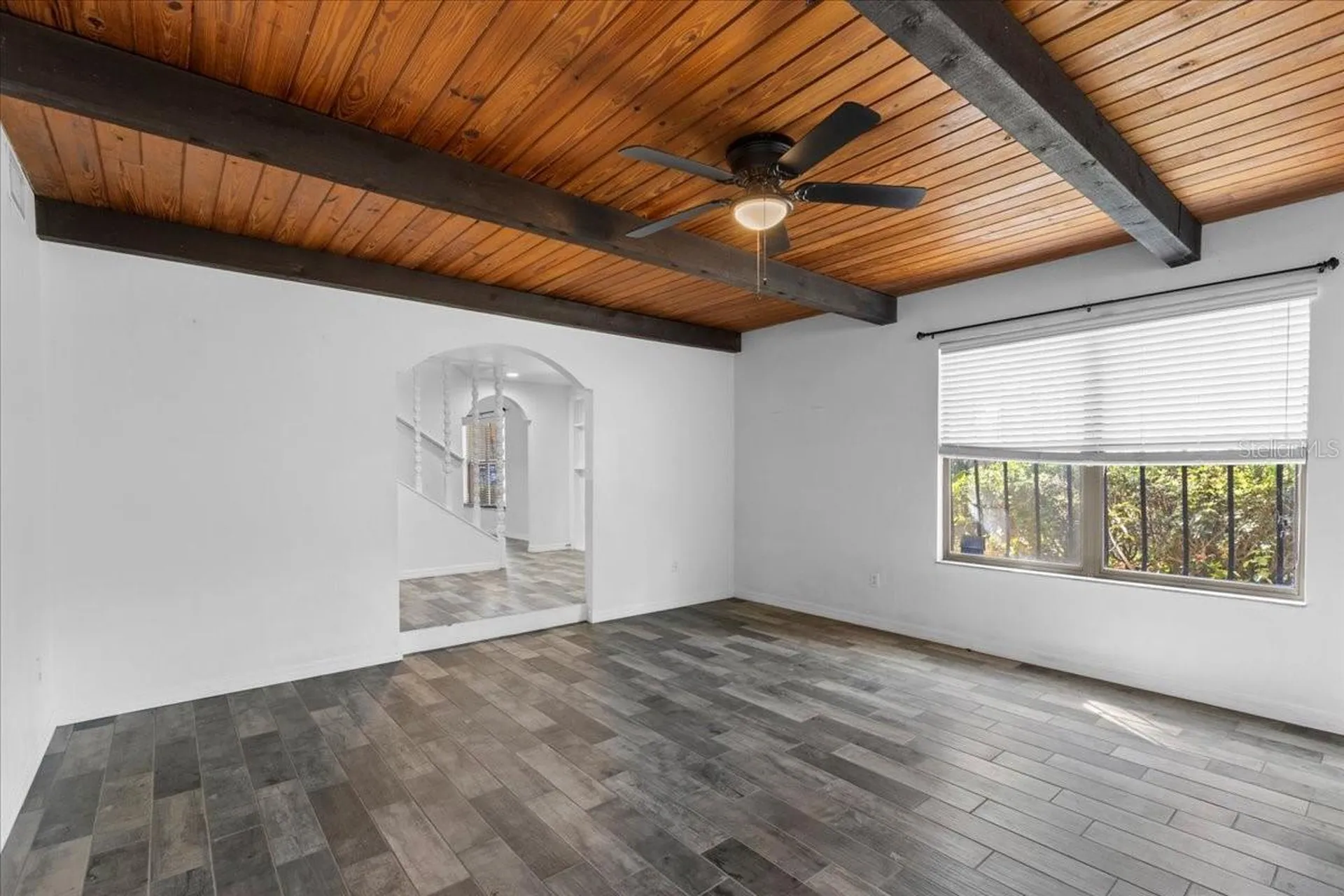 155 S Court Street Bronson FL 32621