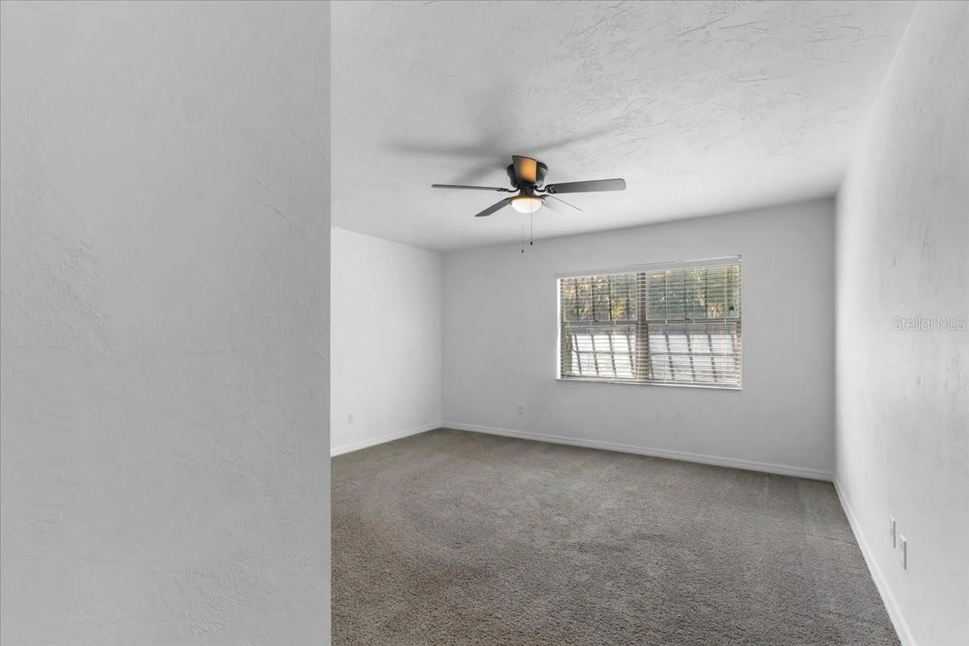 155 S Court Street Bronson FL 32621