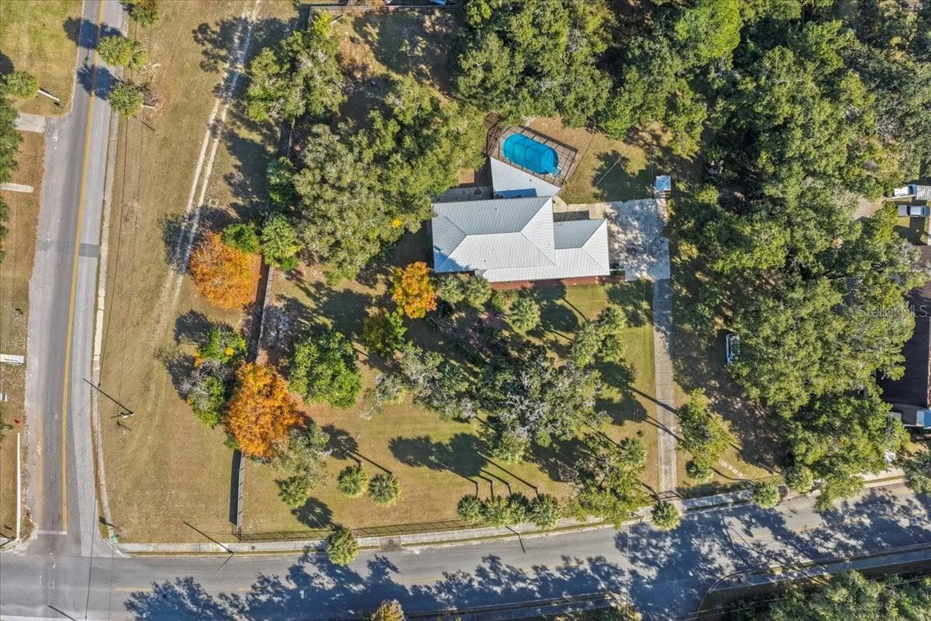155 S Court Street Bronson FL 32621