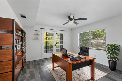 155 S Court Street Bronson FL 32621