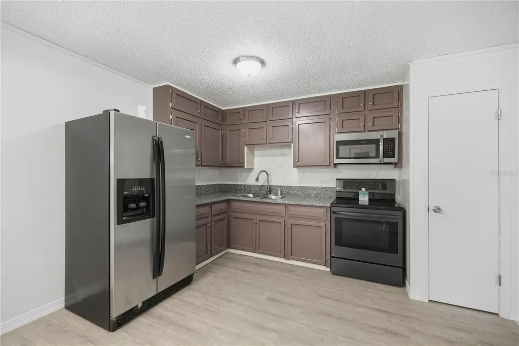 1915 Bronson Street Palatka FL 32177