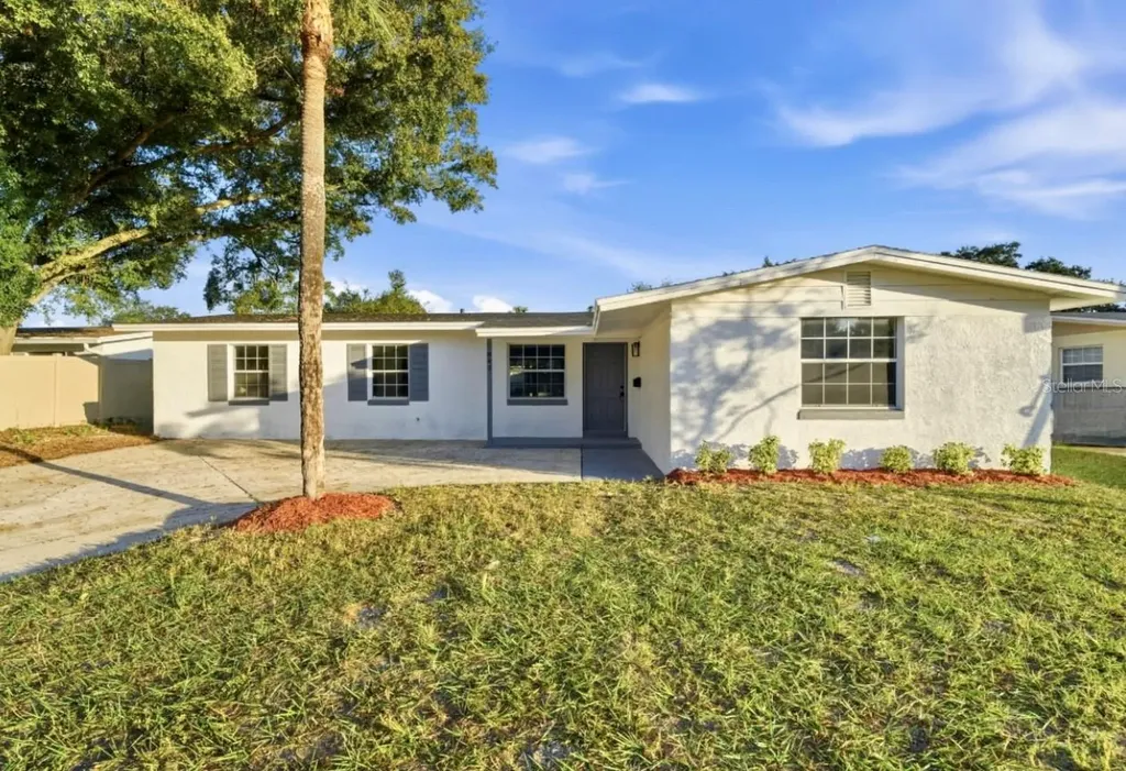 843 Forester Avenue Orlando FL 32809
