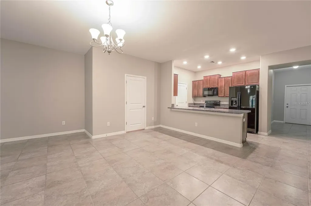 10685 Lake Montauk Drive Riverview FL 33578