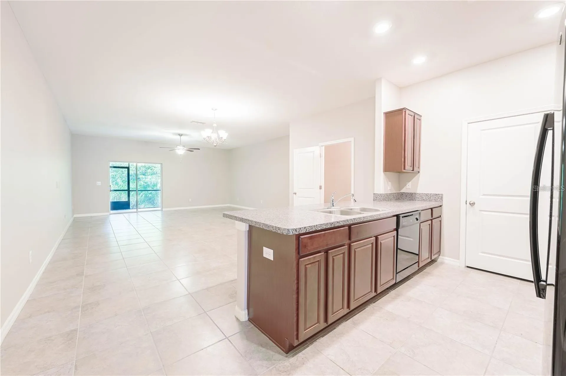 10685 Lake Montauk Drive Riverview FL 33578