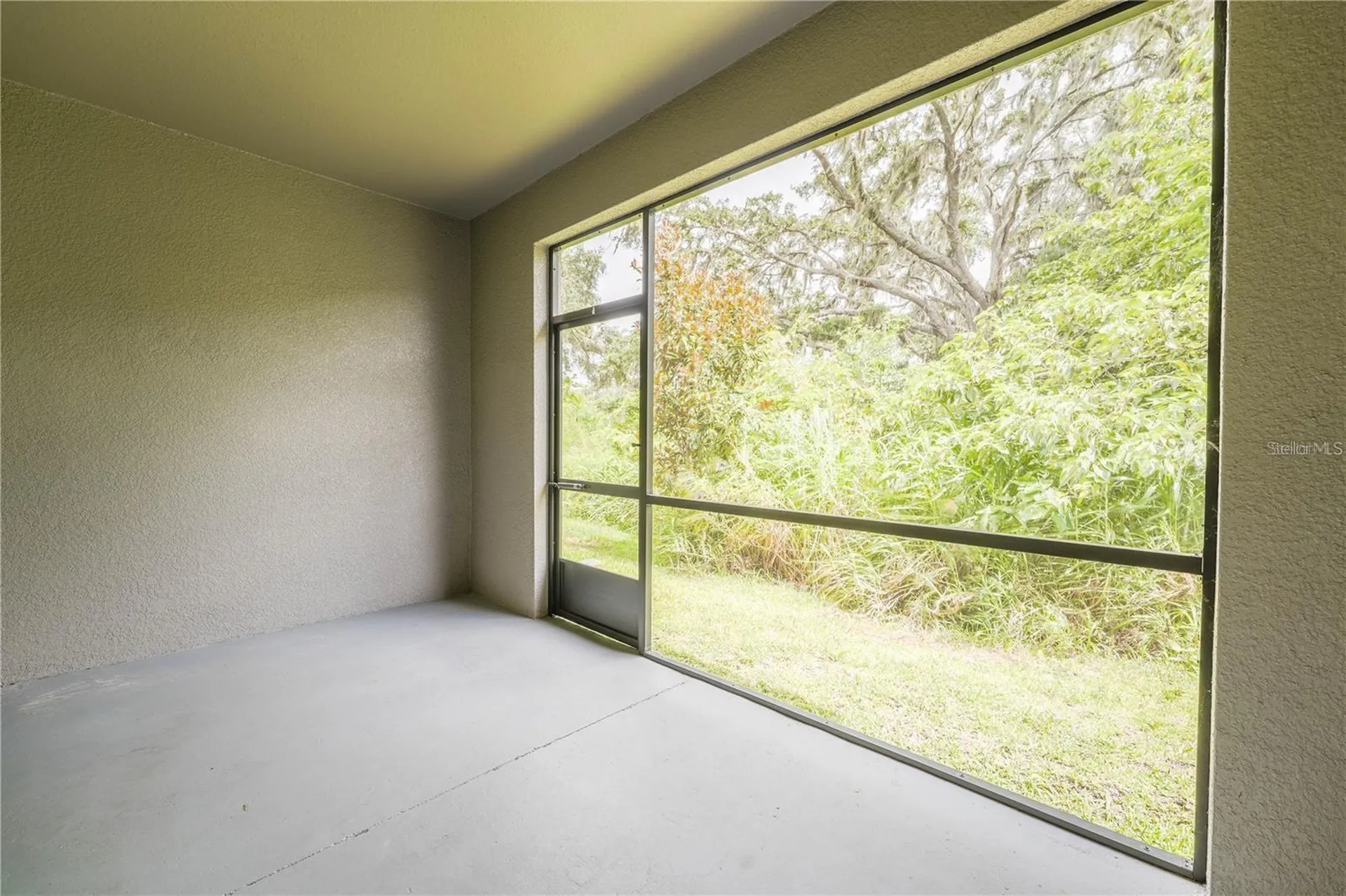 10685 Lake Montauk Drive Riverview FL 33578