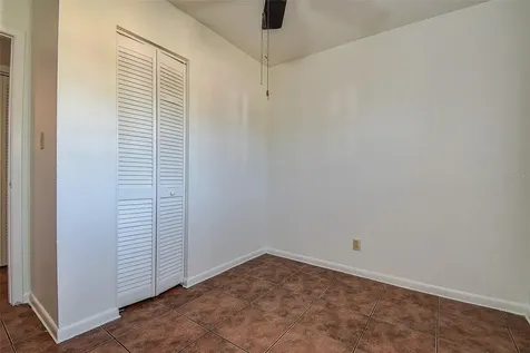 7726 33rd Avenue N St Petersburg FL 33710