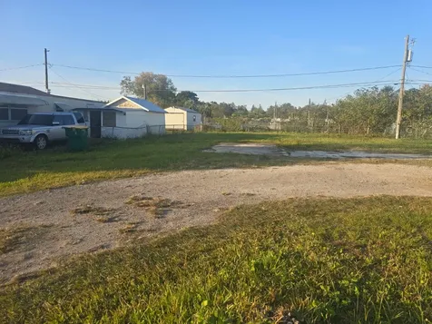 695 W Carroll Street Kissimmee FL 34741