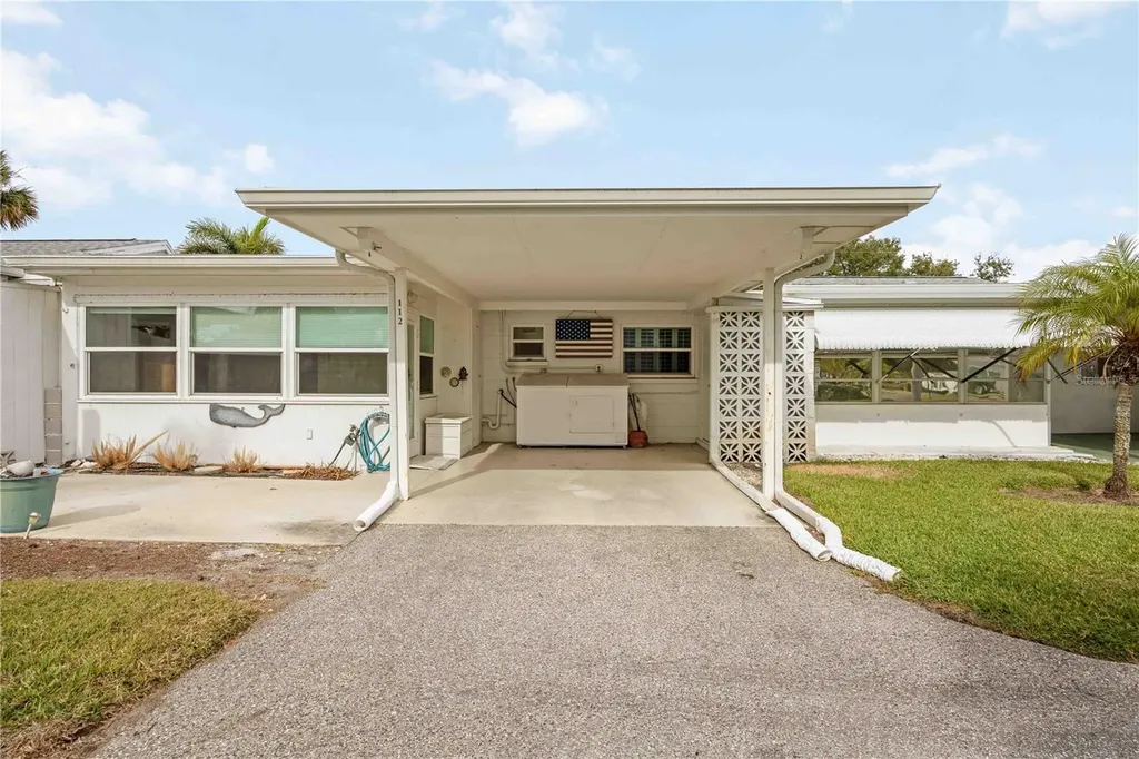 112 The Corso Venice FL 34285