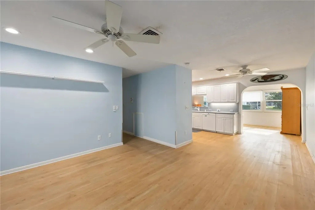 112 The Corso Venice FL 34285