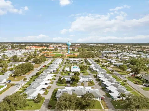 112 The Corso Venice FL 34285