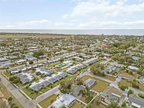 112 The Corso Venice FL 34285
