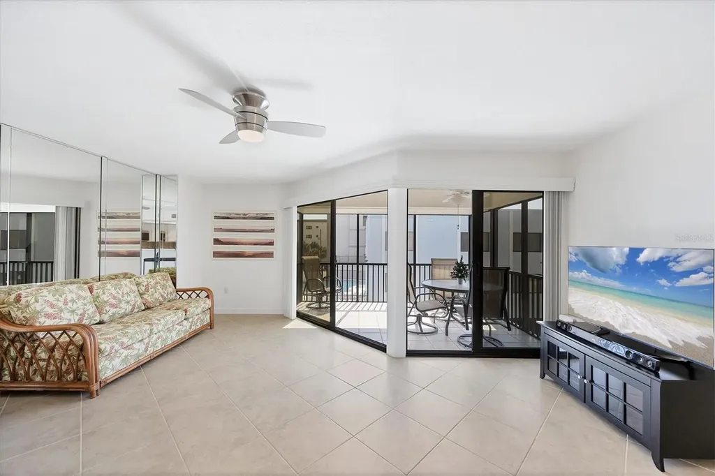 2810 N Beach Road Englewood FL 34223