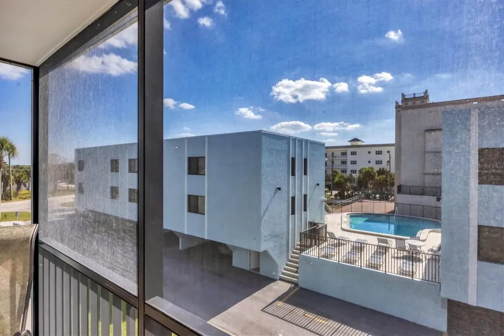 2810 N Beach Road Englewood FL 34223