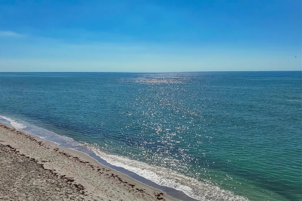 2810 N Beach Road Englewood FL 34223