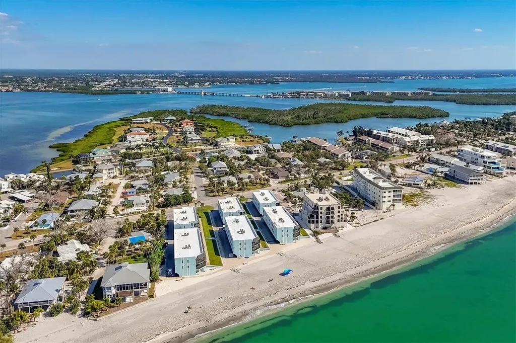 2810 N Beach Road Englewood FL 34223