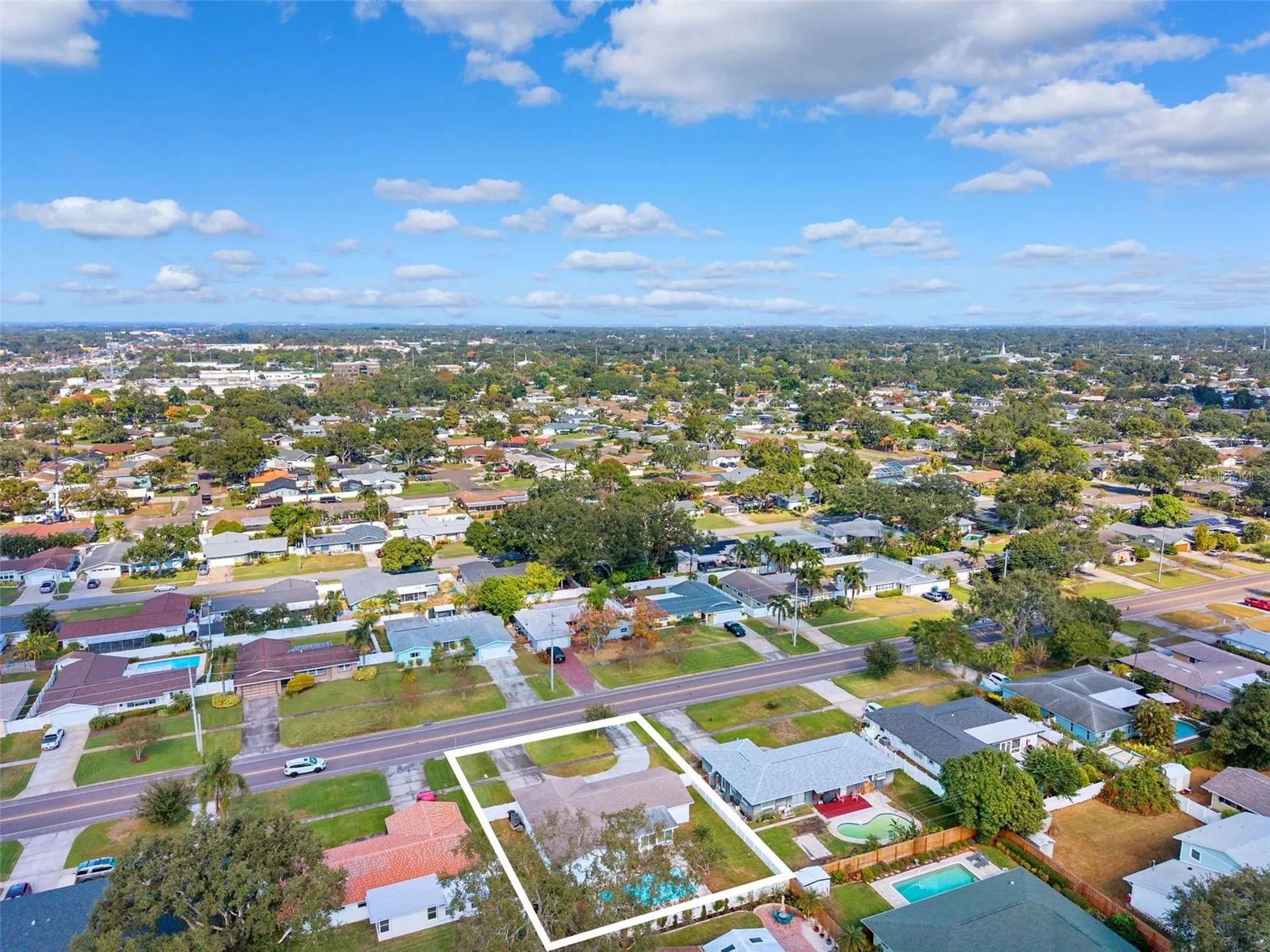 6488 30th Avenue N St Petersburg FL 33710