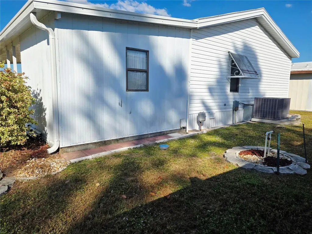 5316 53rd Avenue E Bradenton FL 34203