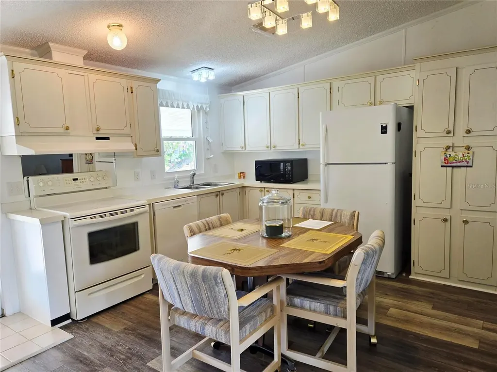 5316 53rd Avenue E Bradenton FL 34203