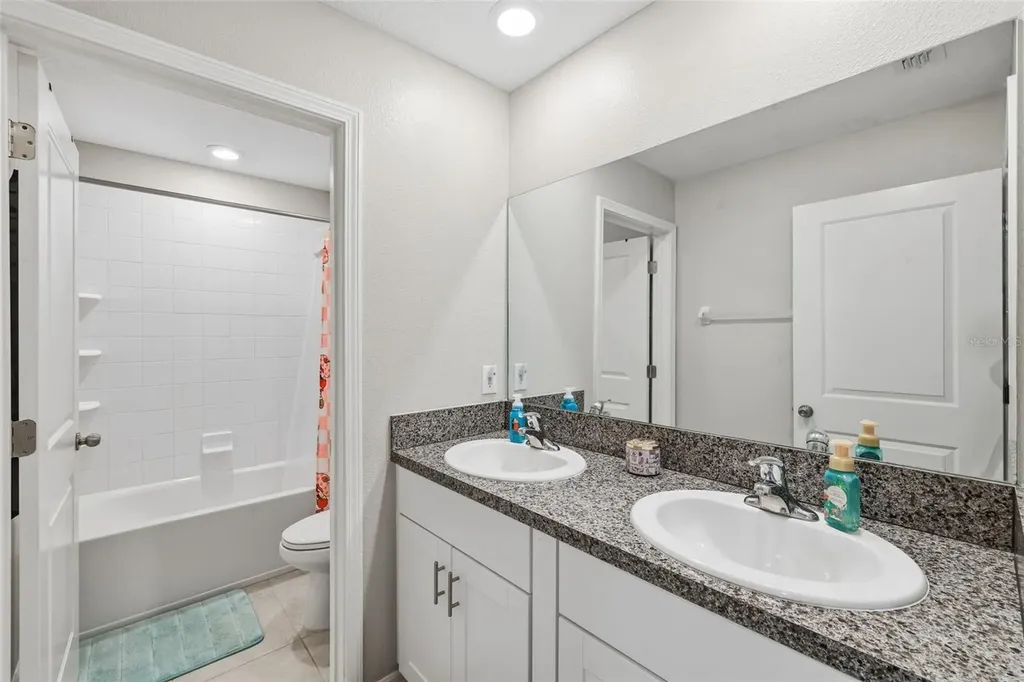 2007 Sea Salt Court Ruskin FL 33570