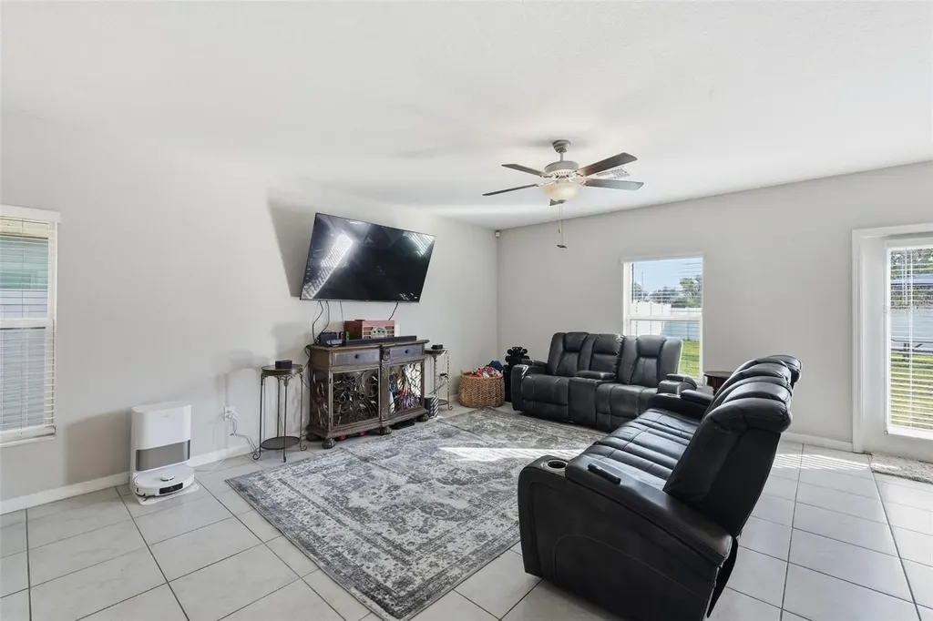 2007 Sea Salt Court Ruskin FL 33570