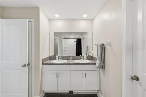 2007 Sea Salt Court Ruskin FL 33570