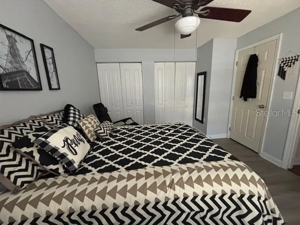 2019 Dixie Belle Drive Orlando FL 32812