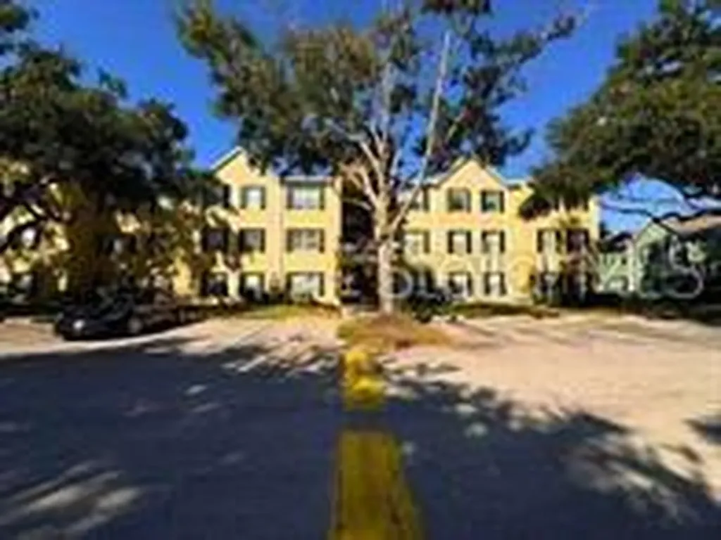 2019 Dixie Belle Drive Orlando FL 32812