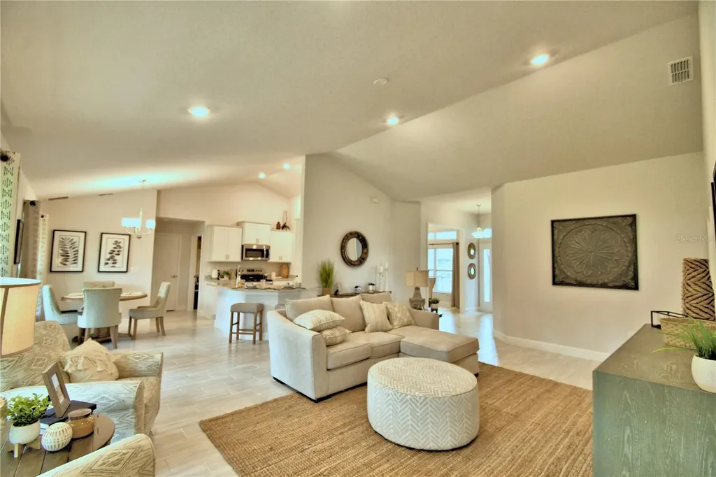 4649 Calamint Lane Auburndale FL 33823
