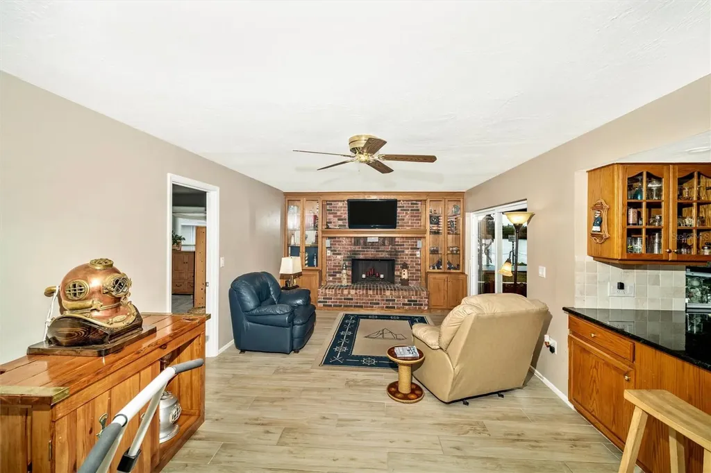5206 18th Avenue E Bradenton FL 34208
