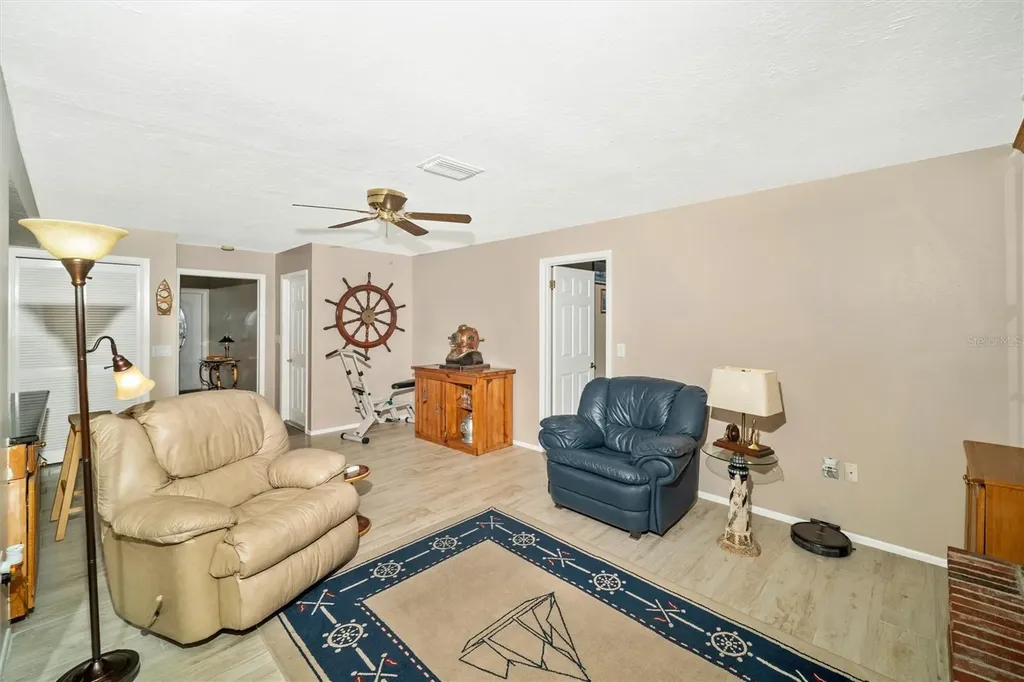 5206 18th Avenue E Bradenton FL 34208