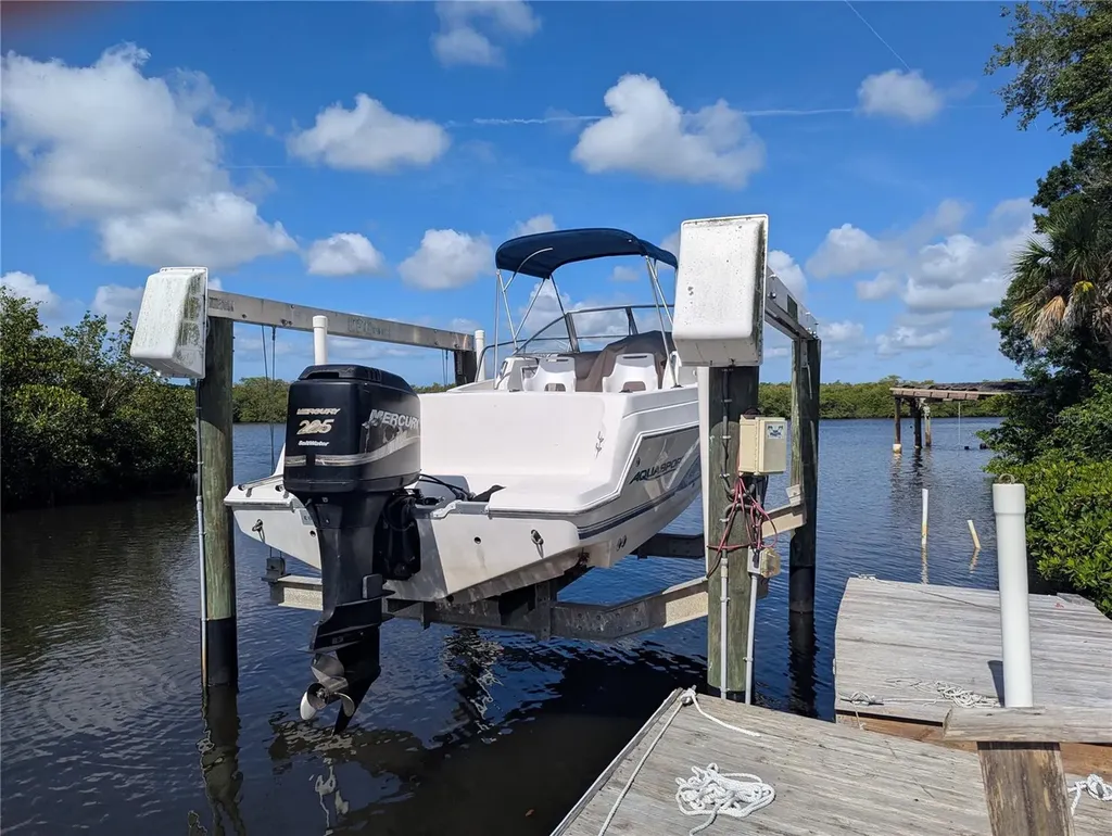 5206 18th Avenue E Bradenton FL 34208