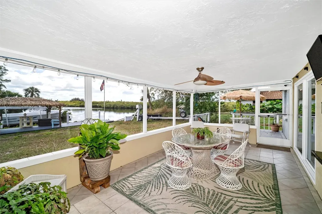 5206 18th Avenue E Bradenton FL 34208