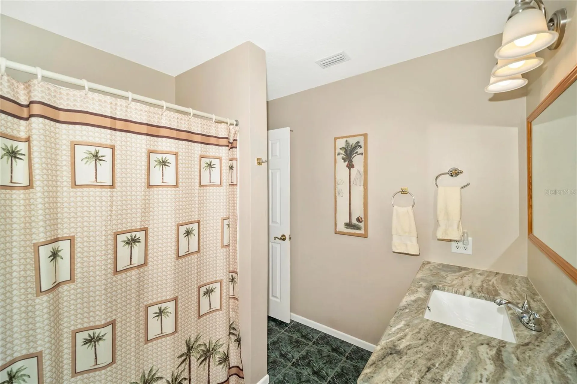 5206 18th Avenue E Bradenton FL 34208