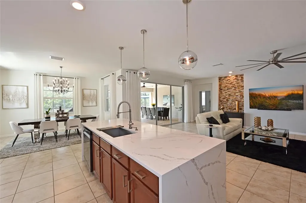2811 130th Avenue E Parrish FL 34219