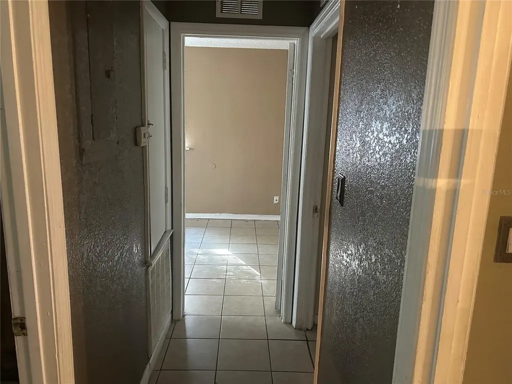 1121 Orange Avenue Sanford FL 32771