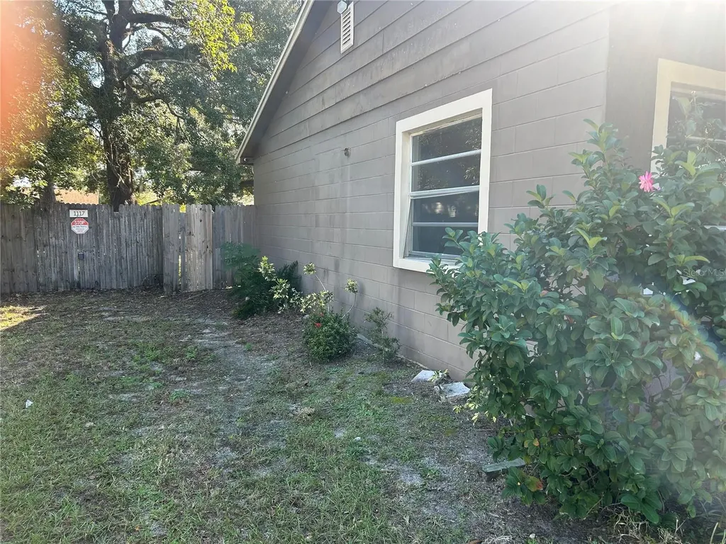 1121 Orange Avenue Sanford FL 32771