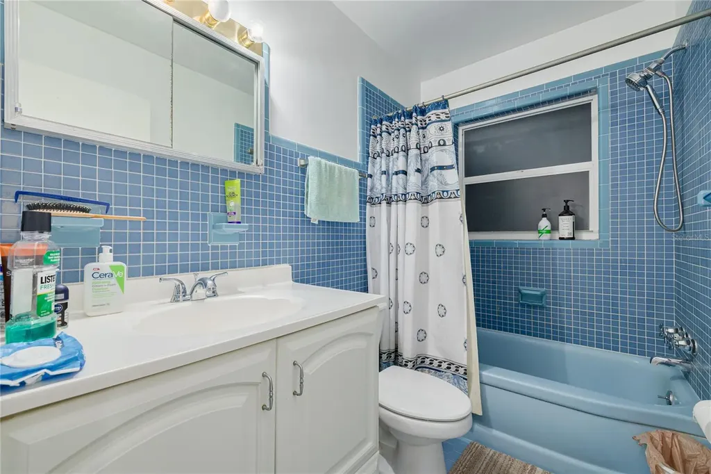 1715 S Jefferson Avenue Largo FL 33770
