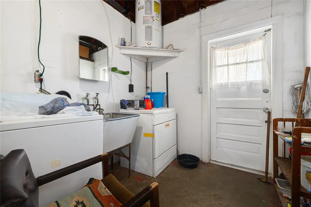 1715 S Jefferson Avenue Largo FL 33770