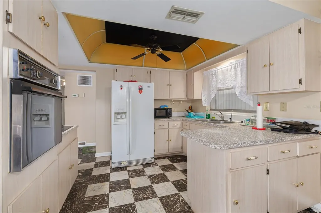 1715 S Jefferson Avenue Largo FL 33770